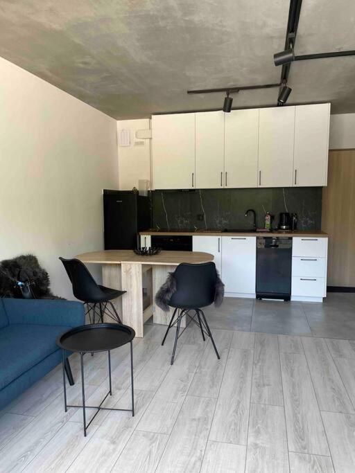 Nowy Apartament W Stylu Industrialnym Przy Porcie Apartment Gdynia Exterior photo